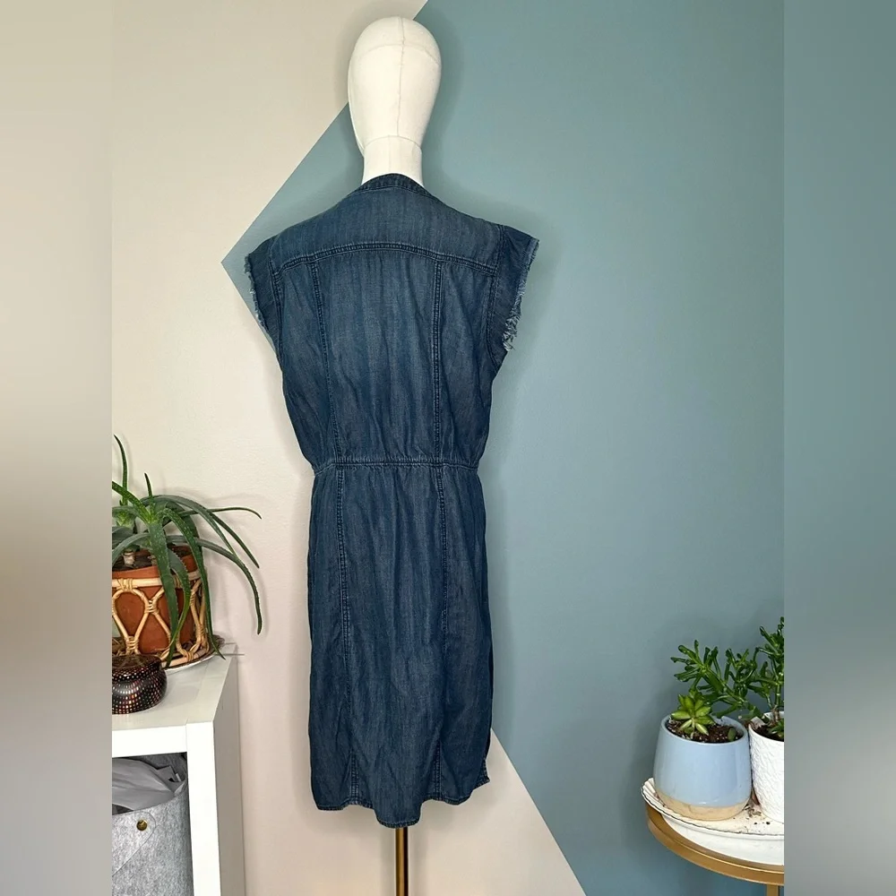 Chico’s Denim Chambray Dress Women’s Size 1 (Medium) Cap Sleeve Elastic Waist - Picture 5 of 11
